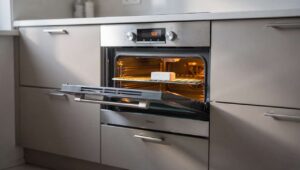 Spülmaschinentab im Backofen: Der CleanTok-Trend 2026 im Faktencheck